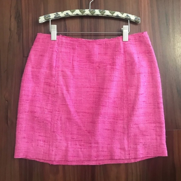 Trina Turk Hot Pink Tweed Mini Skirt. - Picture 6 of 8